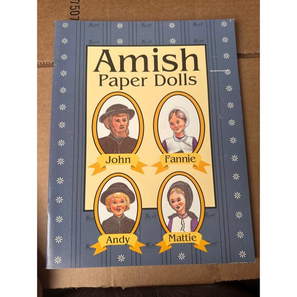 Amish Paper Dolls Book By Gail Keffer 1996 Featuring John Fannie Andy Mattie - Picture 1 of 9